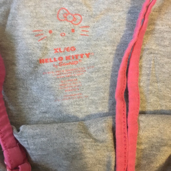 tank top - Picture 2 of 2